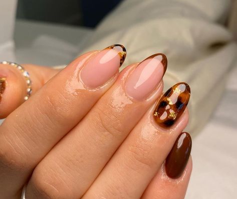 Tortoiseshell Accessories, Cheetah Print Nails, Unghie Sfumate, Simple Fall Nails, Retro Nails, November Nails, Simple Gel Nails, Her Nails, Almond Nails Designs