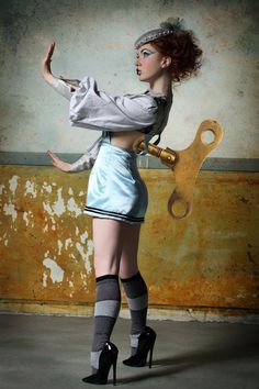 Wind Up Doll Costume, Steampunk Circus, Living Dolls, Poses References, Dynamic Poses, Doll Costume, Costume Makeup, Doll Parts, Doll Face