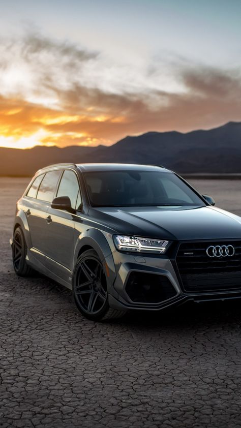 Audi Sedan, Wallpapers Cars, Audi Sq7, Luxury Cars Audi, Audi Q8, Car Hd, Audi Rs3, Car Inspiration, Audi Rs