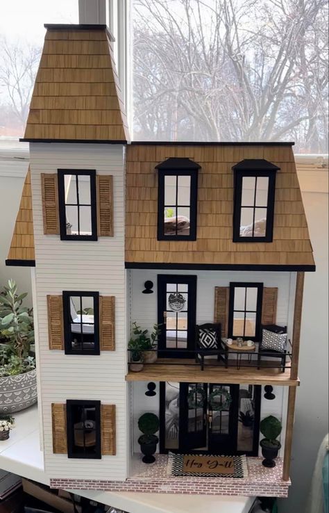 Victorian Allison Jr Dollhouse, Diagram Ideas, Big Doll House, Dollhouse Interior, Victorian Homes Exterior, Modern Dollhouse Furniture, Dollhouse Diy, Mini Stuff, Victorian Farmhouse