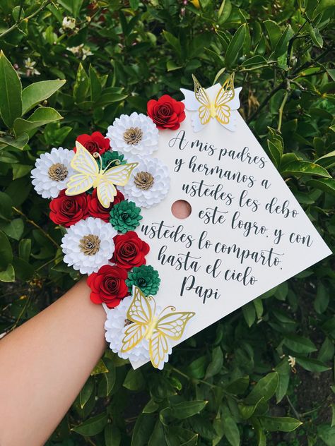 Mexican Cap Designs, Custom Graduation Caps Mexican, Cap And Gown Mexican Decoration, Graduation Cap Decoration Spanish, Cap Decoration Graduation In Spanish, Graduation Cap Designs Spanish Quotes, Grad Cap Inspo Mexican, Grad Cap Designs Spanish, Graduation Cap Designs Espanol