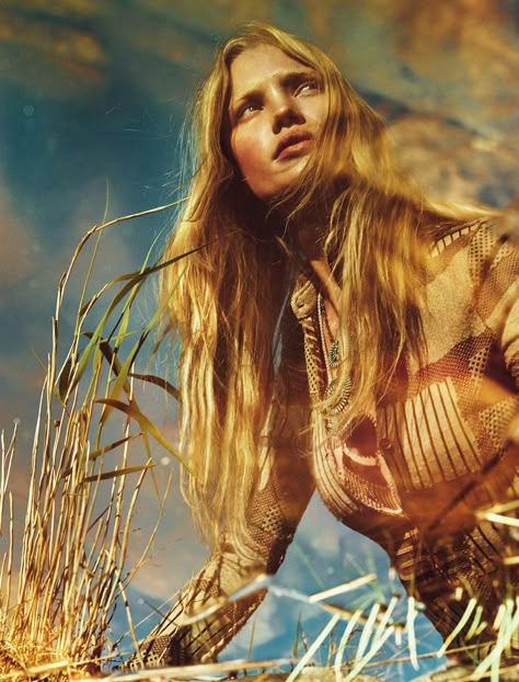 Camilla Christensen in ELLE Sweden October 2015 Editorial Photoshoot Camilla Christensen, Nature Editorial, Mode Poses, Clemence Poesy, Frida Gustavsson, Edita Vilkeviciute, Photo Hacks, Mode Editorials, Toni Garrn