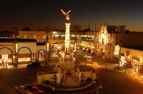 Plaza Mexico in Lynwood Lynwood California, Miss California, Taper Candle, Cali, Lamp Post, Tourism, Angeles, California, Travel