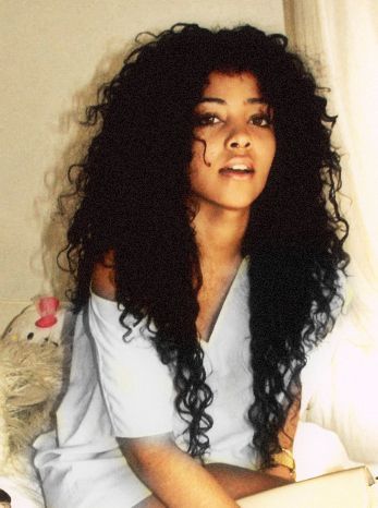 Great Black Curly Hairstyle Loose Curls Long Hair, Curly Hair Pictures, Loose Curls Hairstyles, Black Curly Hair, Hair Crush, Hair Envy, Loose Hairstyles, Long Curly Hair, Love Hair