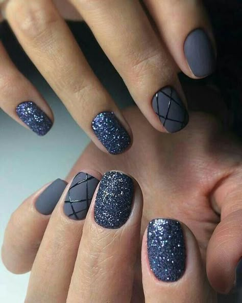 Manicure Geometric Nail Art Ideas ; design de unhas; Геометрия Дизайн ногтей; Дизайн ногтей; geometric nails; Blue nails; manicure; nail shop; nail salon; Matte Nail Colors, Geometric Nail Art, Manicure Nail Designs, Nagel Tips, Modern Nails, Smink Inspiration, Geometric Nail, Super Nails, Colorful Nail Designs