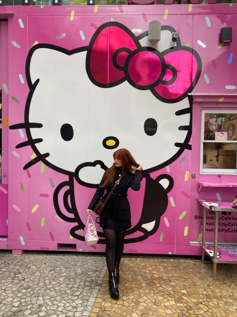 Sanrio Cafe, Kitty Cafe, Nail Room, Insta Inspo, Winter Outfit, Kylie Jenner, Winter Outfits, Hello Kitty, Cafe