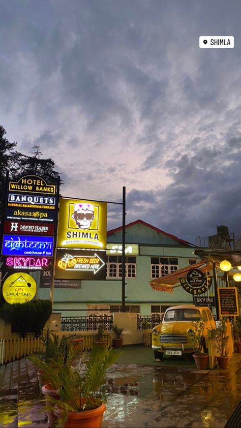 Shimla Shimla Snapchat Stories, Shimla Snap, Shimla Snapchat, Shimla Aesthetic, Fake Aesthetic, Creative Snapchats, City Life Photography, Funny Snapchat, Funny Snapchat Pictures