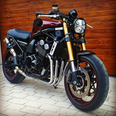 Yamaha Xs1100, Scrambler Moto, Yamaha Cafe Racer, Honda Cbx, Scrambler Custom, Мотоциклы Cafe Racers, Suzuki Bandit, Cafe Racer Style, Cafe Bike