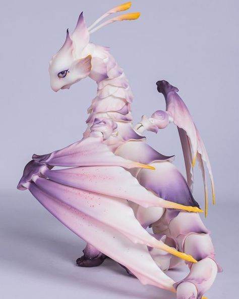 Ball Jointed Animals, Fantasy Art Dolls Animals, Bjd Dragon, Dollightful Dragon, Bjd Animals, Dragon Doll, Anime Crafts Diy, Weird Birds, Bjd Dolls Girls