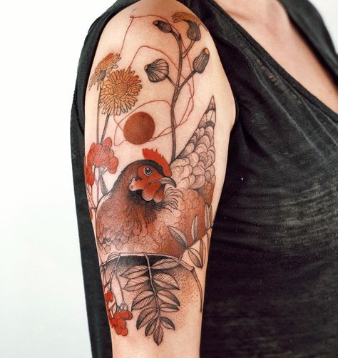 Nightingale Tattoo, Dzo Lama, Hen Tattoo, Vegan Tattoos, Chicken Tattoo, Polish Tattoos, Tattoo Time, Tattoos Inspiration, Vegan Tattoo