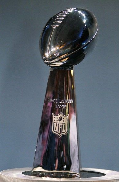 Superbowl Trophy, Nfl Trophy, Vince Lombardi Trophy, Super Bowl Trophy, Football Trophy, Lombardi Trophy, Trophy Display, Football Trophies, Nfl Football Pictures