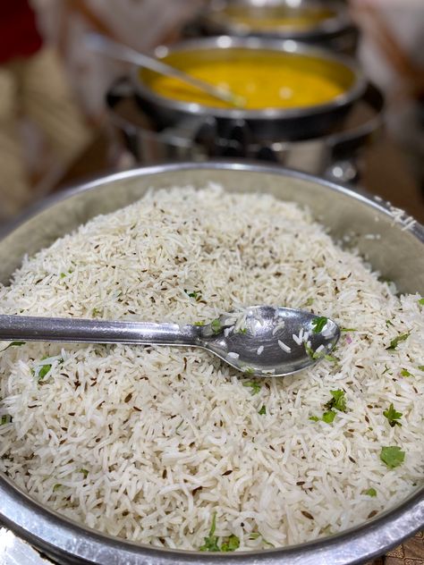 Jeera rice Rice Picture, Gujarat Food, Jeera Rice Recipe, Rice Photography, Jeera Rice, Healthy Homemade Recipes, Favourite Food, Healthy Homemade, Rice Recipes