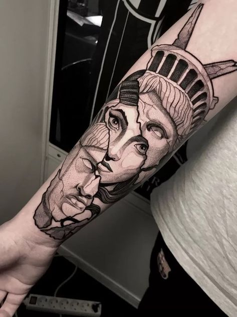 The Dark World Of Blackwork Tattoos: Tattoo Meaning & 178 Blackwork Tattoo Designs - TATTOOGOTO Statue Of Liberty Tattoo, Liberty Tattoo, Celtic Cross Tattoos, Tattoo Dotwork, Statue Tattoo, Tattoo Inspiration Men, Greek Tattoos, Back Tattoo Women, Dark Tattoo