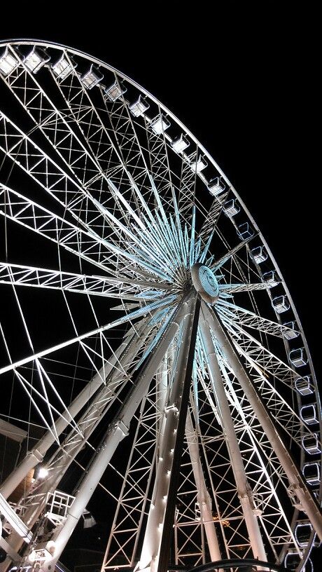 Skyview Atlanta Skyview Atlanta, Ferris Wheels, Lock Screens, After Dark, Big Eyes, Ferris Wheel, Winter Wonderland, Aesthetic Pictures, Bucket List