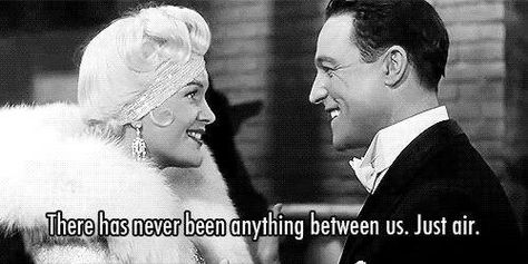 hahahaha | Singin' in the Rain The Rain Movie, Theatre Geek, Gene Kelly, Singing In The Rain, Between Us, Favorite Movie, Musical Movies, Classic Films, Classic Movies