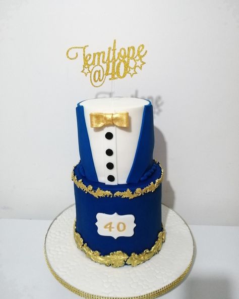 Pastry Cake Design, Royal Blue Cake, 50th Birthday Cakes For Men, Bow Tie Cake, Cake Pic, Nice Cakes, Cake Design For Men, Tuxedo Cake, Pastry Ideas