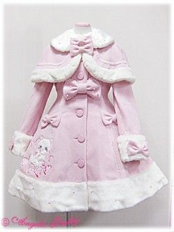 Liz Lisa pink cape coat Kawaiicore Clothes, Angelic Pretty Dress, Pastel Alt, Cute Kawaii Outfits, Kawaii Outfit Ideas, Plain Coats, Kawaii Fashion Outfits, J Fashion, Kawaii Clothes