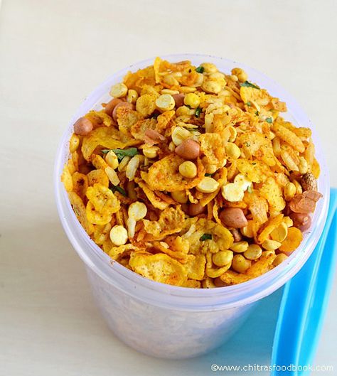 Low fat cornflakes mixture recipe using Microwave-Yummy teatime snacks recipe! Chevda Recipe Snacks, Snacks Item, Chinese Desert, Cornflake Recipes, Teatime Snacks, Cny Cookies, Mixture Recipe, Delicious Food Image, Microwave Snacks