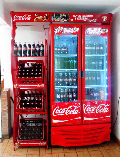 COCA COLA VALUE WALL on Behance Coca Cola Store, Cocoa Cola, Pepsi Man, Props Ideas, Supermarket Display, Coca Cola Decor, Always Coca Cola, Mini Store, 3d Props