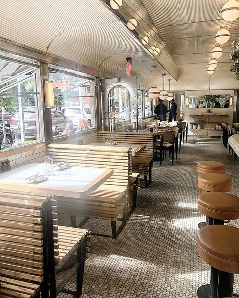 Old School Diner Aesthetic, Small Diner Restaurant Ideas, Old Diner Aesthetic, Breakfast Restaurant Aesthetic, 50s Restaurant, Restaurant Planning, Town Bloxburg, Old School Diner, Start A Restaurant