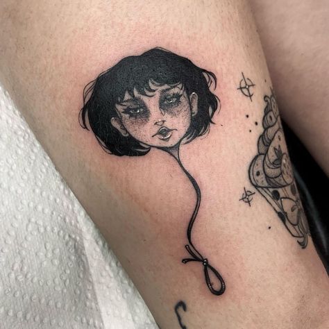 Xenya ･ﾟ: * ✧ on Instagram: “lady head inspired by Junji Ito’s “The Hanging Balloons” 🎈 thank you tons Tot!! was soo excited to post this one! #junjiito #horrormanga…” Junji Ito Hanging Balloon, Junji Ito Hanging Balloons Tattoo, Balloon Heads Junji Ito, Junji Ito Balloon Head Tattoo, Ito Junji Tattoo, Junji Ito Inspired Tattoo, Hange Tattoos, Junji Ito Tattoo Design, Big Piece Tattoos