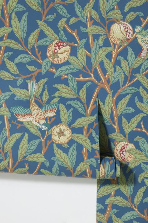 Pomegranate Wallpaper, Arts And Crafts Wallpaper, Funky Bedroom, Wallpaper Unique, Wallpaper Anthropologie, Pomegranate Tree, Printed Wallpaper, Morris Wallpapers, William Morris Designs