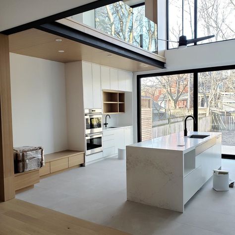 Gloria Apostolou on Instagram: “the double height kitchen is my favourite space ... even with some construction activity going on........... #doubleheight #architecture…” Double Height Kitchen, Interior Inspiration Board, Construction Activity, Ceiling Kitchen, Construction Activities, Double Height, Kitchen Room Design, Minimalist Chic, Kitchen Diner