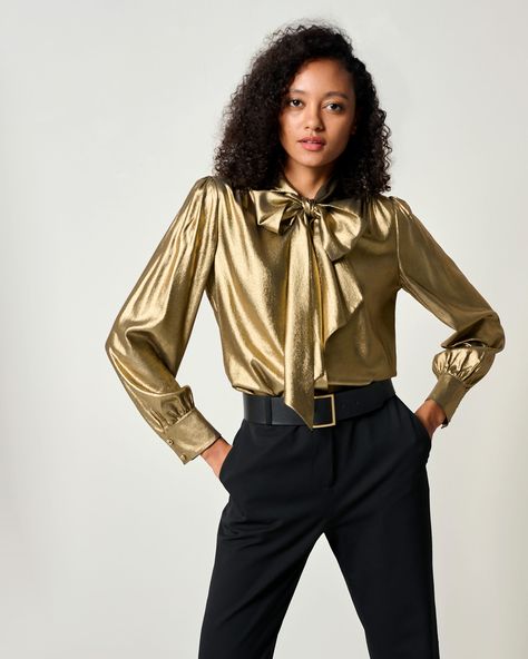 Silk Blouse Outfit, Silk Clothes, Silk Nightwear, Shirt Blouses Women's, Gold Shirt, Gold Outfit, Stunning Style, Dallas Fashion, Gold Blouse