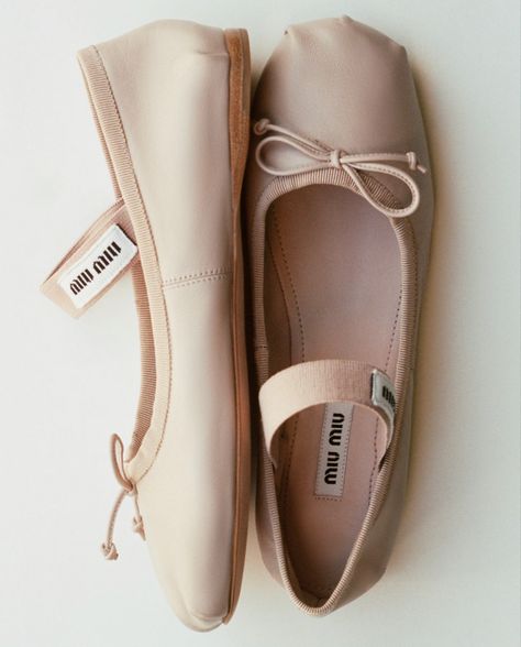 Miu Miu Flats, Miu Miu Shoes, Ballet Slippers, Miss Dior, Boutique Online, Ballerina Flats, Pretty Little Liars, Winter Looks, Girly Girl