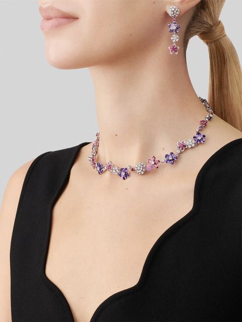 Folie des Prés necklace White gold, Diamond, Sapphire - Van Cleef & Arpels Pop Clothing, Van Cleef & Arpels, Islamic Jewelry, Necklace Luxury, Jewelry Design Drawing, Princess Necklace, Diamond Necklace Designs, Bridal Diamond Jewellery, Small Necklace