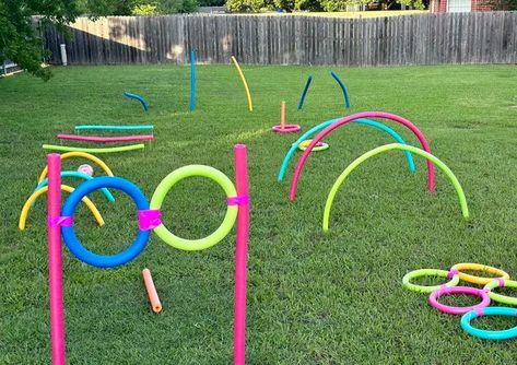 How to Make a DIY Obstacle Course With Pool Noodles | ehow Noodle Obstacle Course, Pool Noodle Obstacle Course, Obstacle Course Party, Alzheimer's Activities, Pool Noodle Games, Anniversary Picnic, Outdoor Preschool, Preschool Circle Time Activities, Kids Obstacle Course