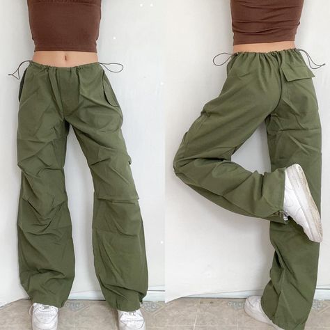 Look what I just found on Depop 🙌 https://depop.app.link/mMxSpVjKEyb Dark Green Parachute Pants Outfit, How To Style Green Parachute Pants, Green Parachute Pants Outfit, Green Parachute Pants, Baggy Parachute Pants, Parachute Pants Outfit, Low Rise Cargo Pants, Cargo Parachute Pants, Khaki Streetwear