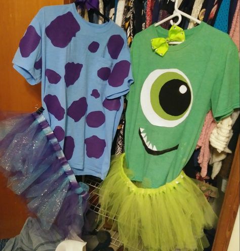 Disney Vs Pixar Spirit Week, Pixar Costumes Diy, Sully From Monsters Inc, Pixar Costume, Disfraz Toy Story, Spirit Weeks, Sully Costume, Sully Monsters Inc, Homecoming Spirit Week