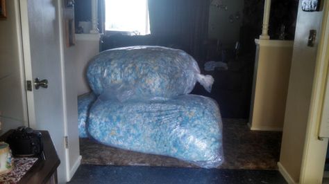 DIY Bean Bag Couch Diy Bean Bag Couch, Make A Bean Bag Chair, Bean Bag Pattern, Diy Bean Bag Chair, Large Bean Bag Chair, Diy Bean Bag, Large Bean Bag Chairs, Homemade Beans, Beach Chair With Canopy