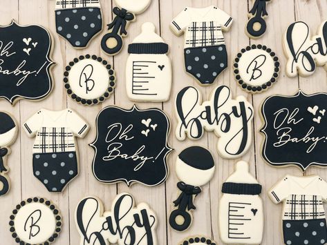 Black And White Baby Shower Ideas, Poppin Bottles Baby, Fancy Baby Shower, Poppin Bottles, Baby Shower Dessert Table, Baby Shower Cake Pops, White Baby Showers, Baby Shower Treats, Baby Shower Theme Decorations