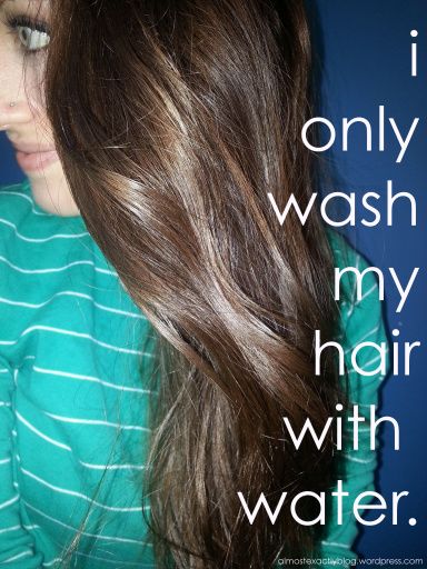 ROM: tips & benefits to using ONLY water to wash your hair! Water Only Hair Washing, No Poo Hair, Body Essentials, Easy Care Hairstyles, Face Tips, Natural Beauty Diy, Healthy Hair Tips, Natural Diy, Hair Problems