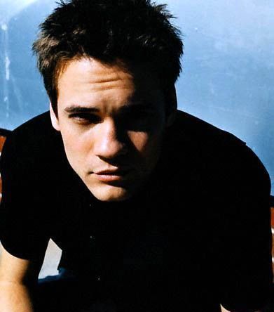 my high school bf lol Shane West Landon Carter, Shane West, Creative Photoshoot Ideas, Beautiful Soul, The Photo, Favorite Celebrities, Celebrity Crush, Good Movies, Eye Candy