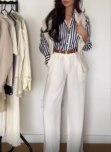 Wide Leg Pant Outfit, Outfit Old Money, Classy Wardrobe, Simple Casual Outfits, London Outfit, Shein Outfits, Everyday Fashion Outfits, Casual Day Outfits, Stylish Work Outfits