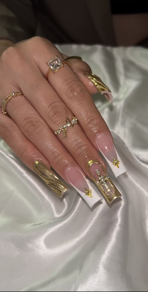 Gold Charms On Nails, Gold Nail Aesthetic, Gold Nail Ideas For Prom, Xl Nails With Rhinestones, Gold N White Nails, White And Gold Toe Nails Design, White Nails Acrylic Square, Square Acrylic Nails Gold, Square Gold Nails