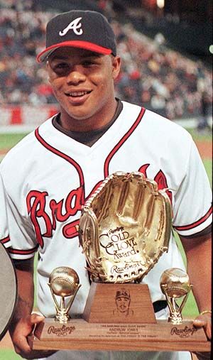 Andruw Jones - These were the good ole days. Atlanta Braves Wallpaper, John Fogerty, Andrew Jones, Atlanta Braves Baseball, Braves Baseball, Base Ball, Sports Hero, Mlb Players, Sports Figures