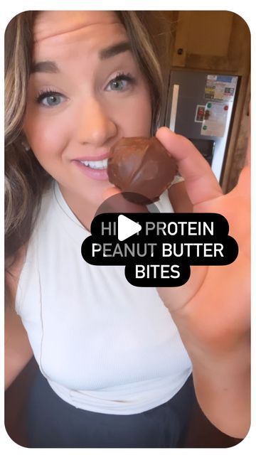 Peanut Butter Protein Balls Recipe, Protein Balls With Pb2, High Protein Peanut Butter Balls, Pb2 Protein Balls, Protein Peanut Butter Cups, Pb Balls, Pb2 Recipes, High Protein Peanut Butter, Peanut Butter Protein Balls