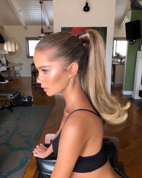 Bridesmaid Hair Straight, Glam Hairstyles, Wedding Ponytail Hairstyles, Bridal Ponytail, Bridesmaids Hairstyles, Long Shiny Hair, High Ponytail Hairstyles, Glam Dress, Wedding Hair Up