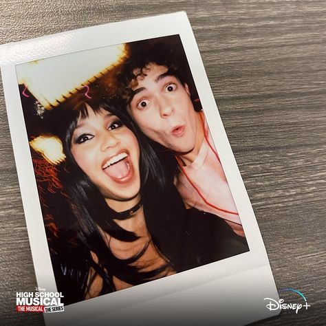 Halloween Polaroid, Ricky And Gina, Wildcats High School Musical, Hsmtmts Cast, Disney High Schools, Sofia Wylie, Disney High, Joshua Bassett, What Team