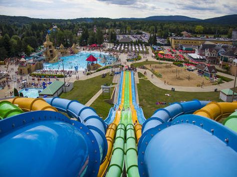 Village Vacances Valcartier - Saint-Gabriel-de-Valcartier | Water parks - Québec City and Area | QuébecOriginal Rocking Horse Ranch Resort, Saint Roch, Ice Hotel, Old Quebec, Indoor Waterpark, Parc D'attraction, Horse Ranch, Quebec City, Water Slides