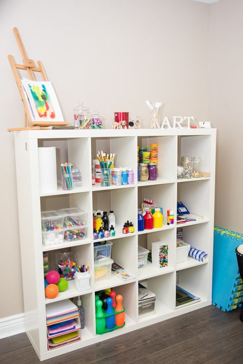 Art Therapy Room Spaces, Rbt Therapy Room Ideas, Art Therapy Office Design, Play Therapy Room Counseling, Counselling Room Design Ideas, School Counselling Room Decor, Play Therapy Office Ideas, Art Therapy Room Design, Therapy Space Design