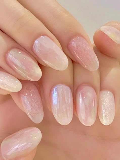 pink and white marble nails with glitter Mail Inspo White, Korean Ombre Nails, Nail Art Pink Nude, Korean Pink Nails, Cute Pink And White Nails, White Korean Nails, White Cute Nails, Pink Korean Nails, Nail White Design