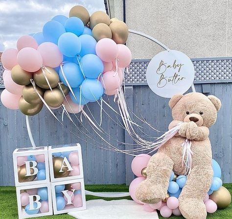 Gender Reveal Ideas For Decoration, Balloon Decor For Gender Reveal, Balloon Decor Gender Reveal, Gender Revile Ideas, Outside Gender Reveal Ideas, Ballon Gender Reveal Ideas, Allestimento Gender Reveal, Deco Gender Reveal, Gender Reveal Ideas Outdoor