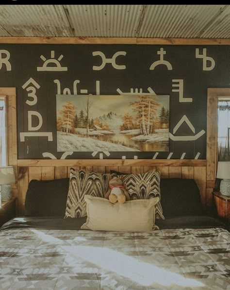 South Western Room Decor, Western Bedroom With Accent Wall, Small Ranch House Decorating Ideas, Western Wallpaper Living Room, Western Home Wall Color, Accent Wall Bedroom Western, Western Ceiling Ideas, Master Bedrooms Cowboy, Cowboy Western Home Decor