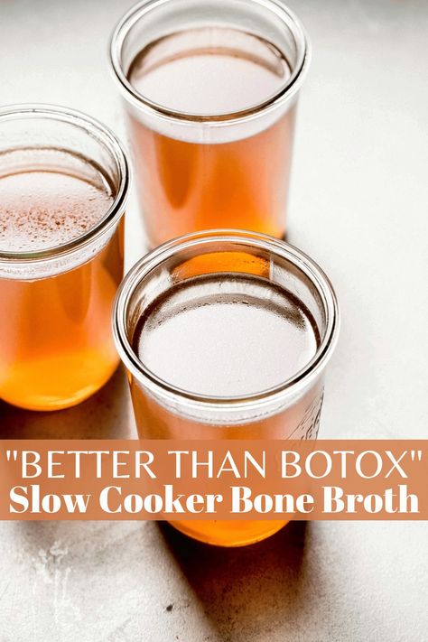 Slow Cooker "Better Than Botox" Bone Broth is full of natural collagen! Make chicken or beef stock using kitchen scraps & this simple crockpot method. // chicken // beef // recipe Bone Broth Storage, Bone Broth Canning, Canning Bone Broth, Slow Cooker Bone Broth, Acidic Food, Chicken Bone Broth Recipe, Bone Broth Benefits, Crockpot Express, Making Bone Broth