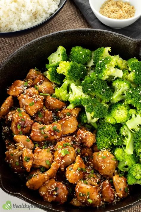 Today's sesame chicken recipe revamps the divine Szechuan-style sesame chicken into a light and healthy version. Healthy Sesame Chicken, Fast Cooking, Sesame Chicken Recipe, Honey Sesame Chicken, Chicken Teriyaki Recipe, Chicken Chunks, Honey Sesame, Healthy Version, Cooking Easy